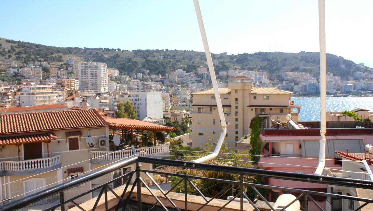 Albi'S Apartment Sarandë Exteriör bild